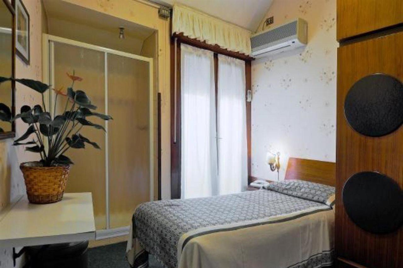 London Hotel Milano Eksteriør billede